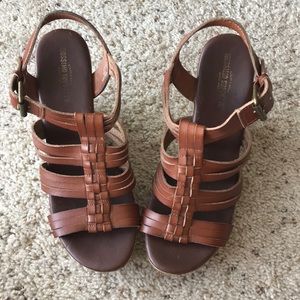 Brown Wedges